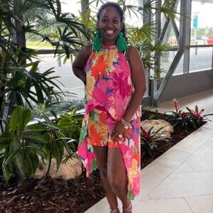 Floral Print High Low Hem Halter Top & Matching Shorts.